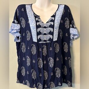 Como Vintage. Women's blue and white Boho blouse. Size XL.